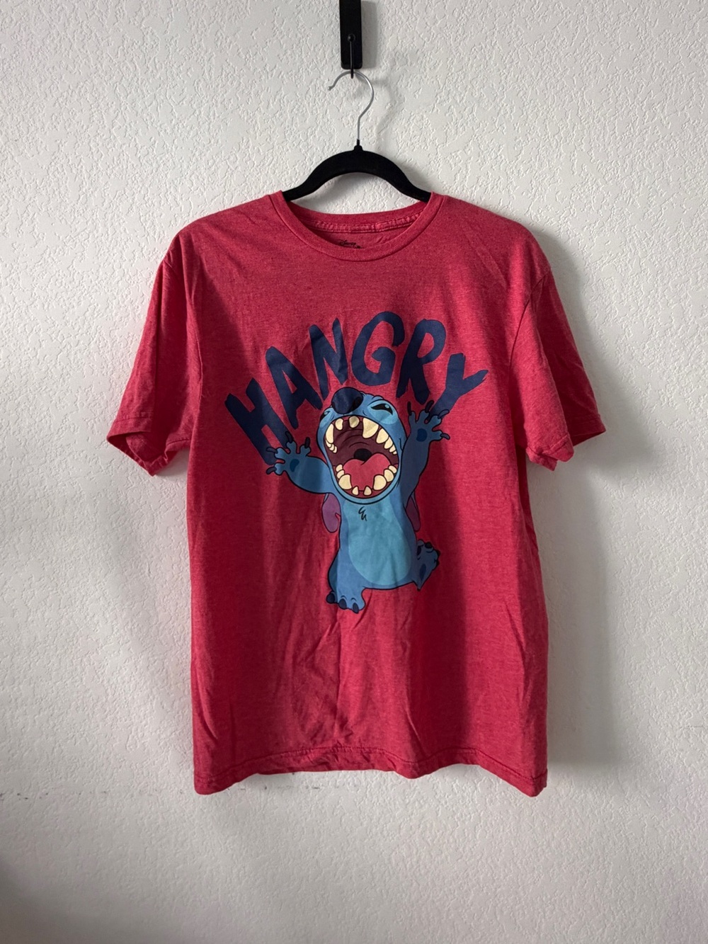 DISNEY STITCH HANGRY GRAPHIC TEE HEATHER RED NAVY LILO AND STITCH MENS MEDIUM